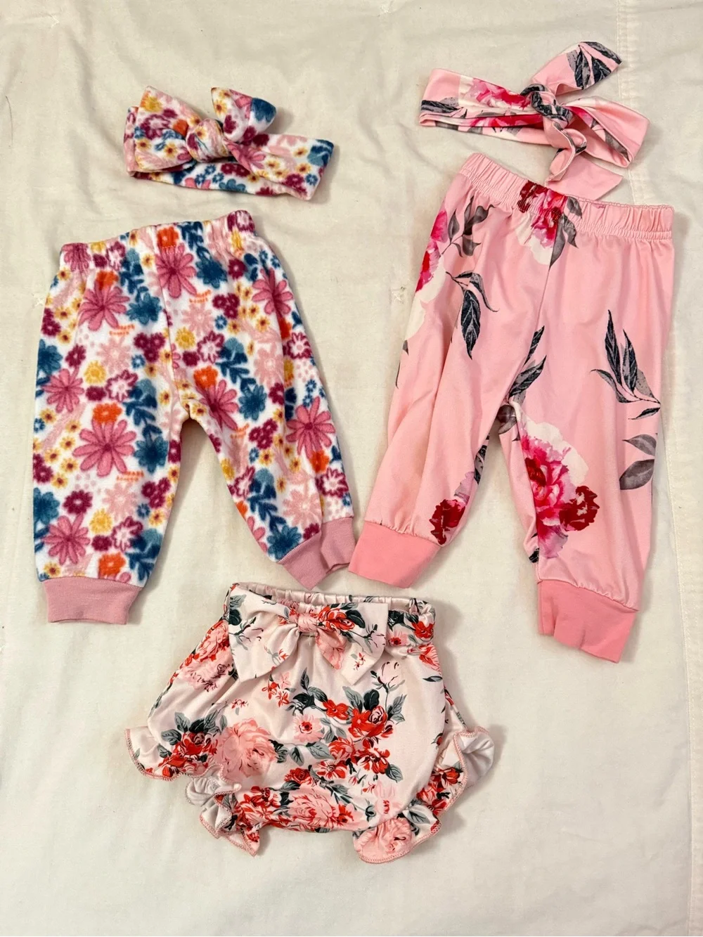 Baby Girl floral and pink clothes lot/ bundle - 0-3months